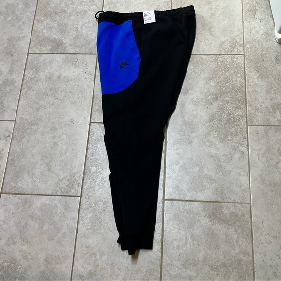 NWT Nike Sportswear Tech Fleece Men's Jogger SLIM FIT regular length CU4495 017 - Picture 3 of 7
